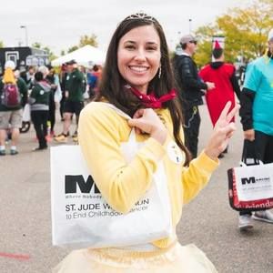 Meet your Posher, Nicole